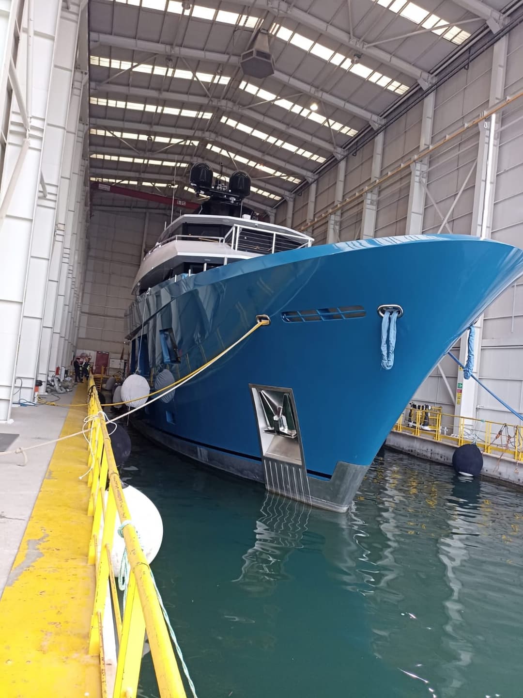 Yacht 2