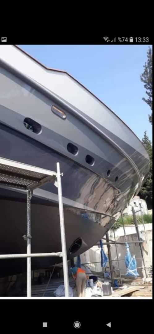 Yacht 4